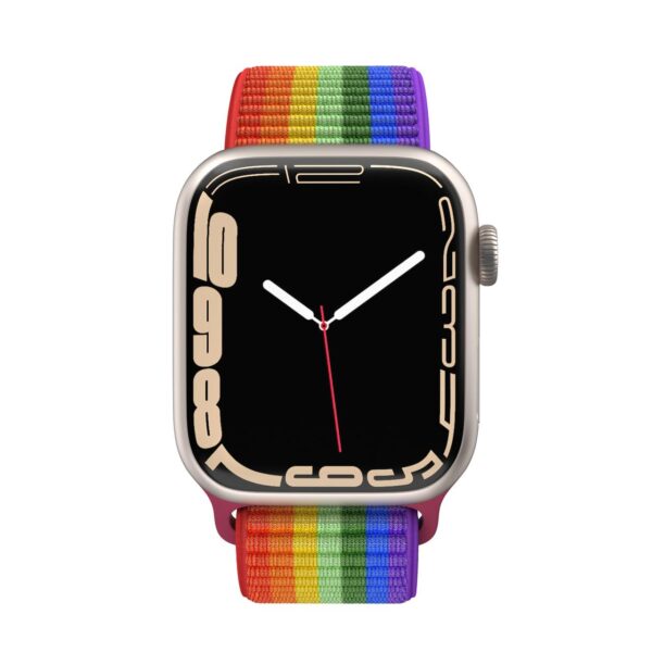 Aw 3840 Loop Pride 7 Square